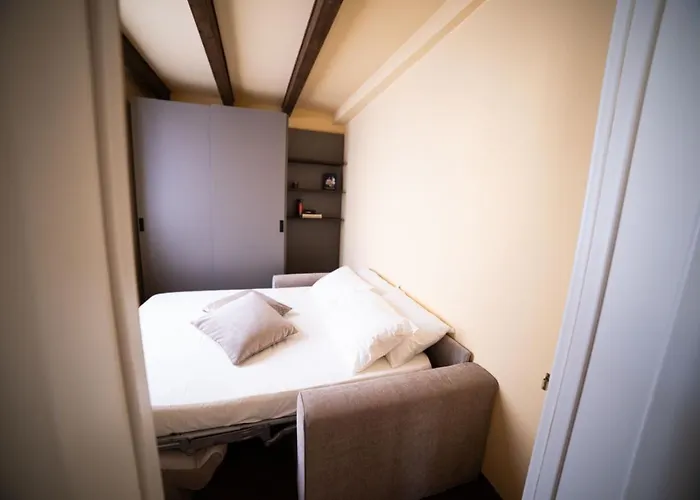 Апартаменты Aicha House