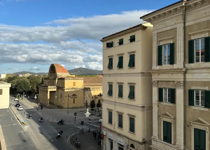 Aicha House Апартаменты *